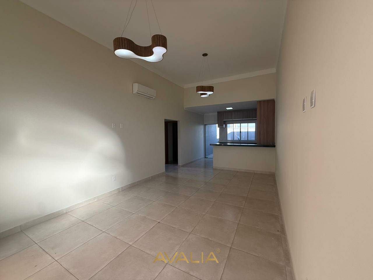 Casa em condomínio à venda no Jardins do Império: 