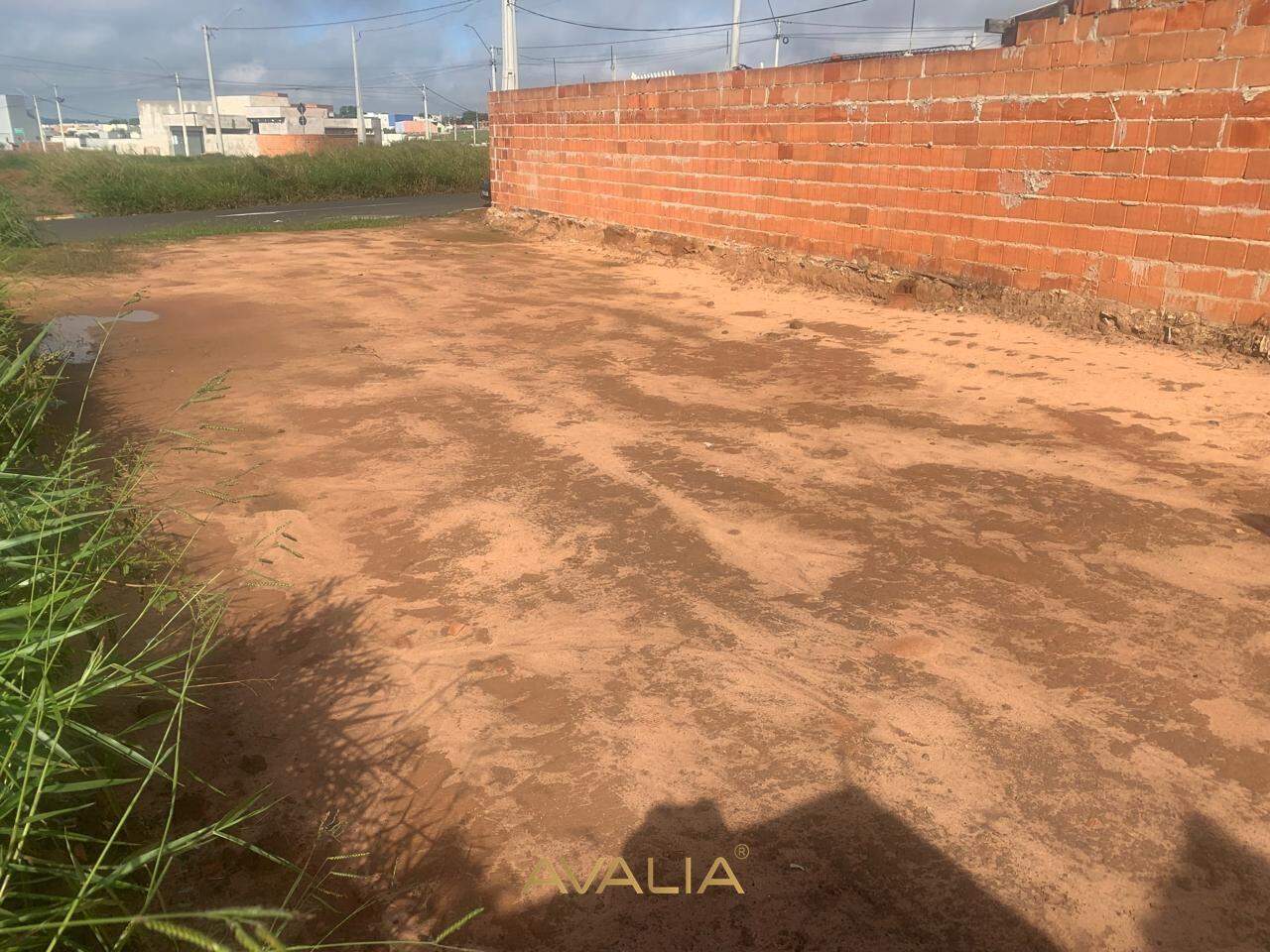 Lote à venda no Parque Barnabé: 