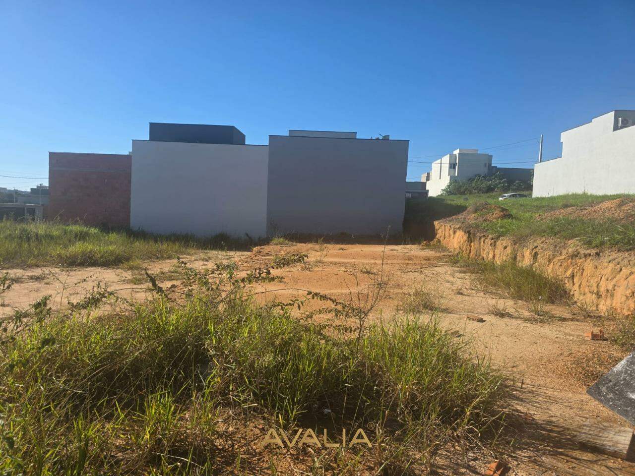 Lote à venda no Jardim Bom Sucesso: 