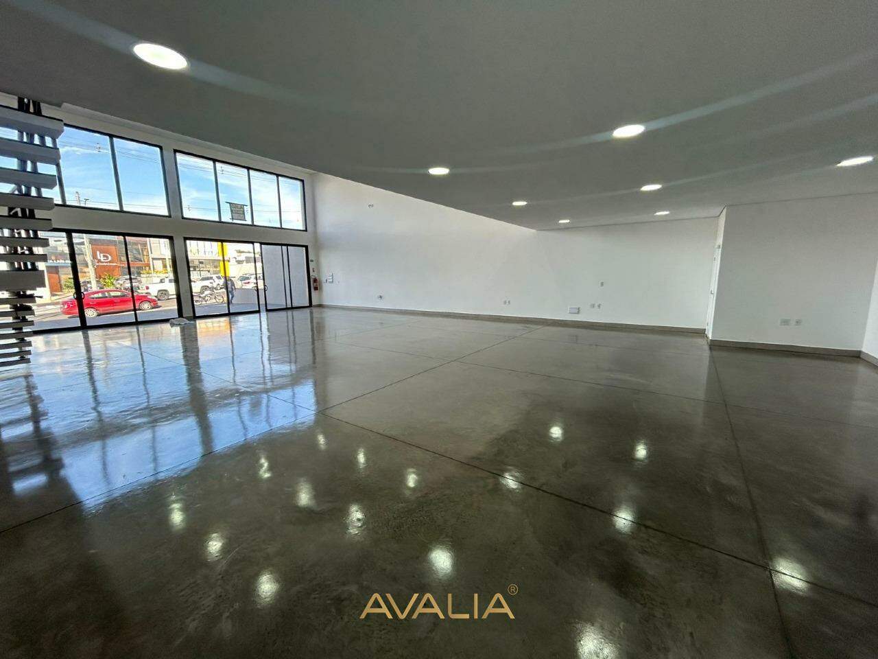 Salão para aluguel no Jardim Esplanada: 