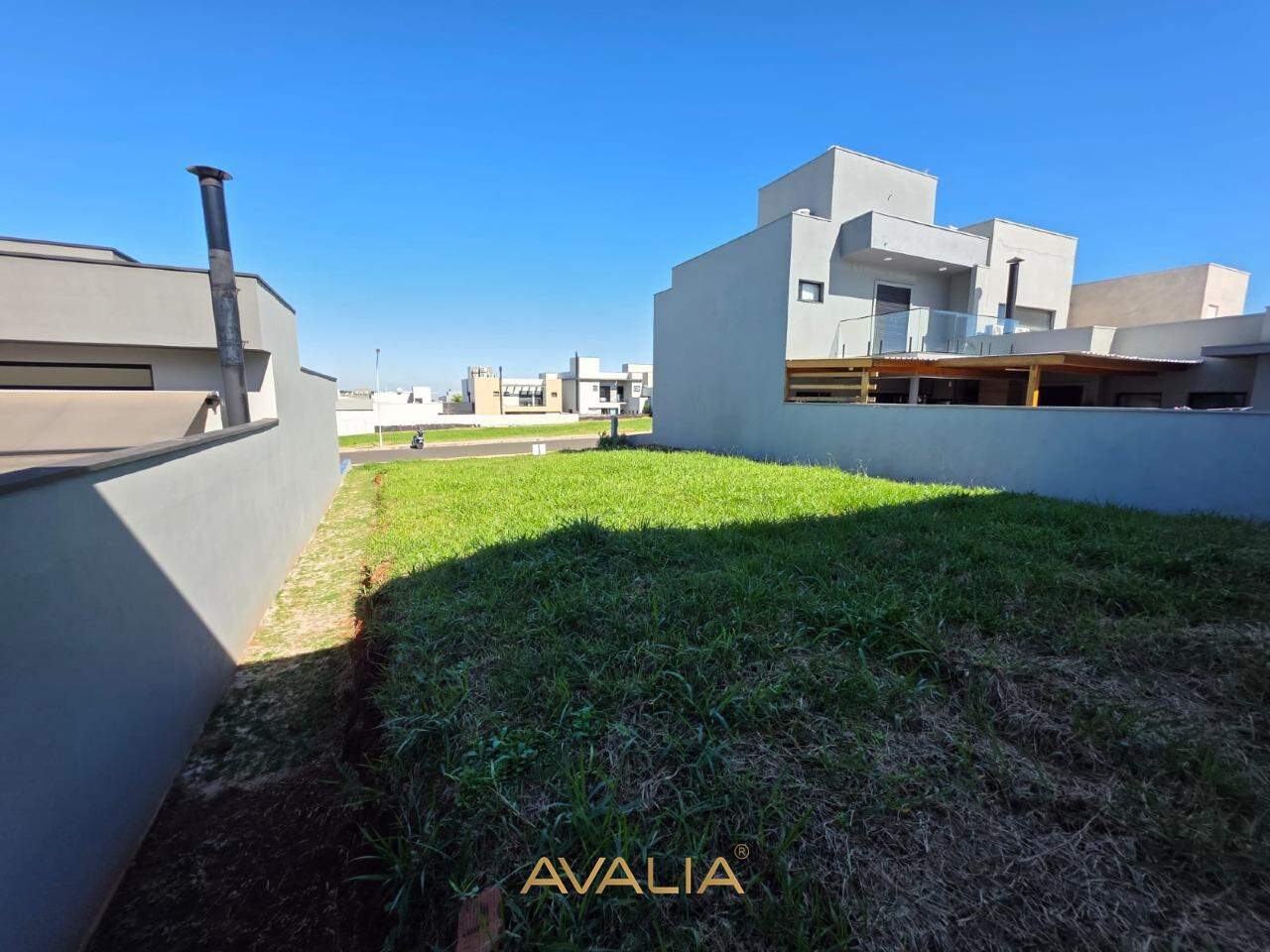 Lote em condomínio à venda no Jardim Residencial Dona Maria José: 
