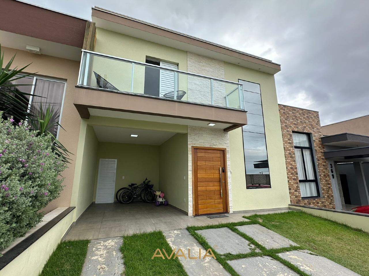 Casa em condomínio à venda no Jardins do Império: 