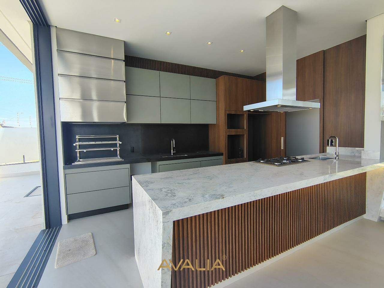 Casa em condomínio à venda no Jardim Villa Sapezal: 