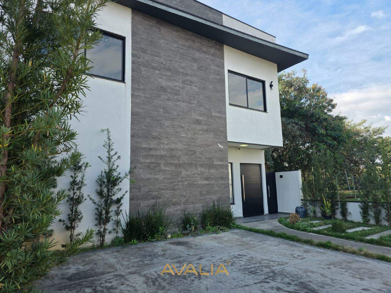 Casa em condomínio à venda no Jardim Park Real: 