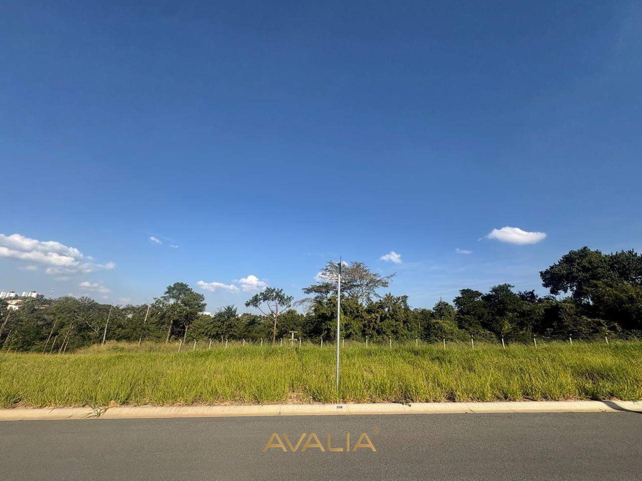 Lote em condomínio à venda no Reserva da Colina: 