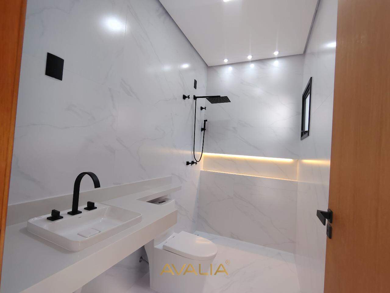 Casa à venda no Jardim Bom Sucesso: 