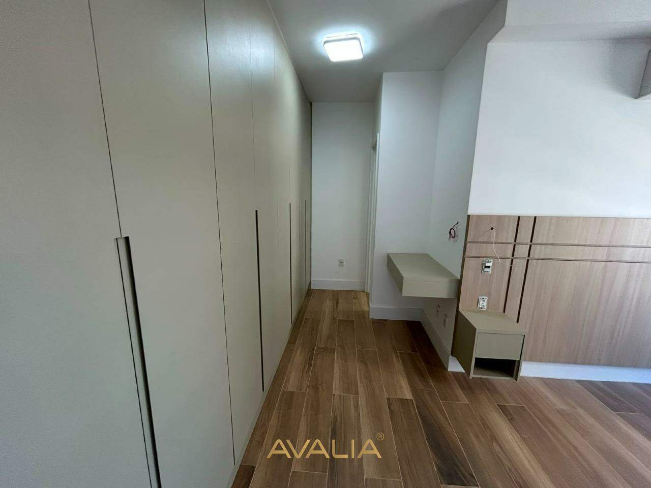 Apartamento para aluguel no Centro: 