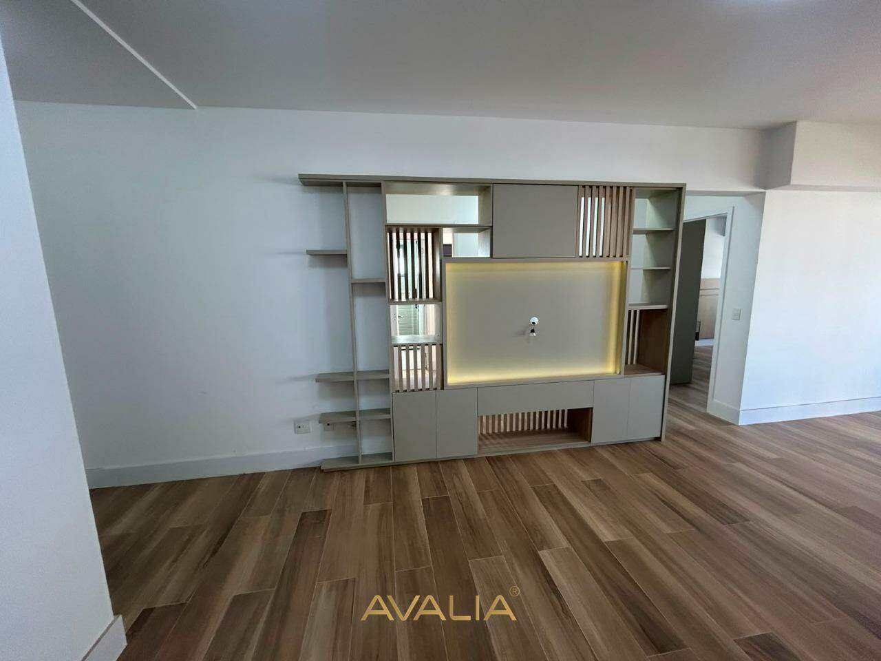Apartamento para aluguel no Centro: 