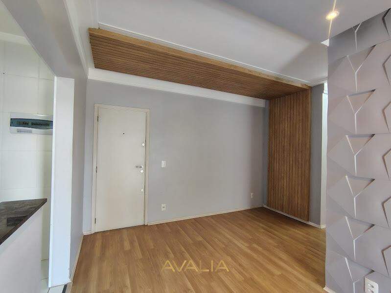 Apartamento à venda no Vila Furlan: 