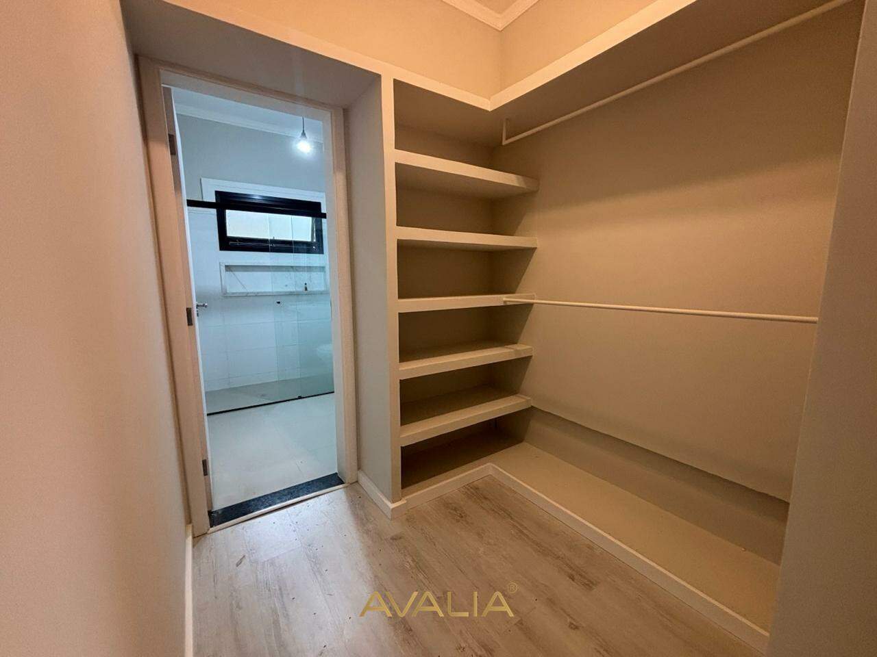 Casa em condomínio à venda no Jardim Reserva Bom Viver de Indaiatuba: 
