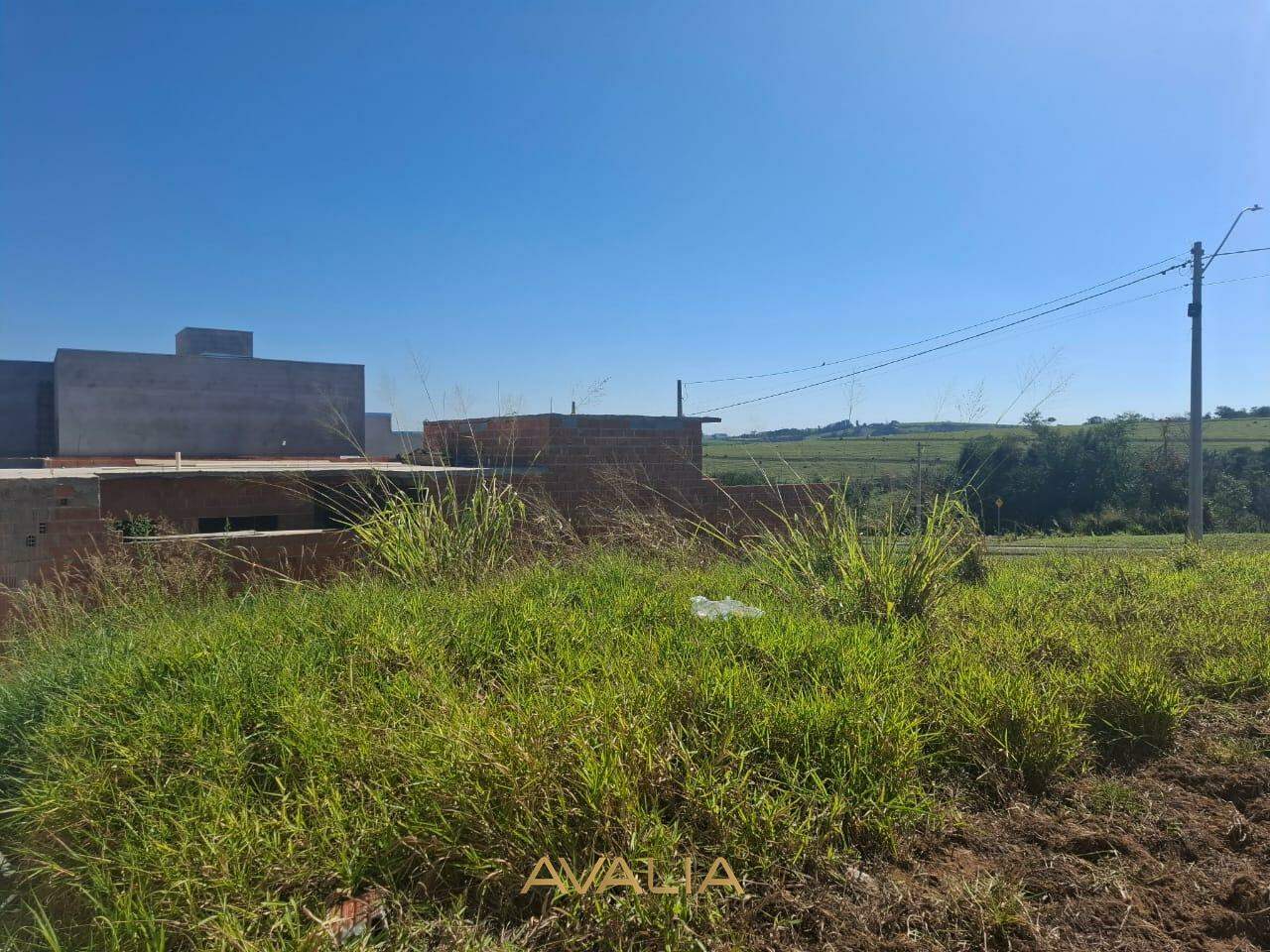 Lote à venda no Parque Barnabé: 