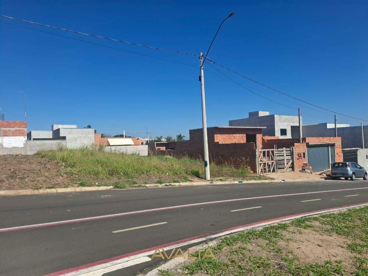 Lote à venda no Parque Barnabé: 