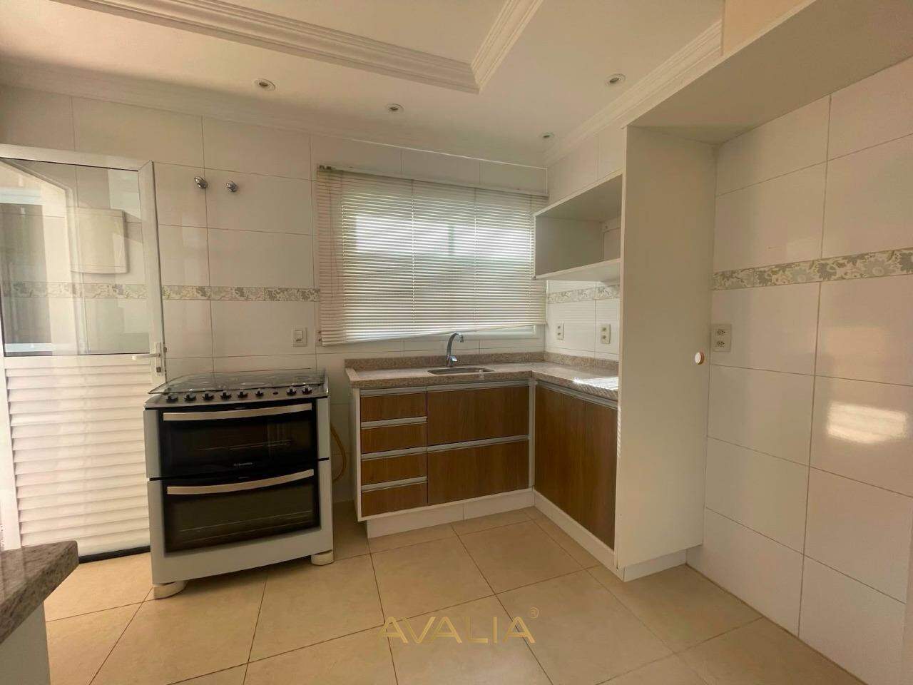 Casa em condomínio para aluguel no Jardim Vista Verde: 