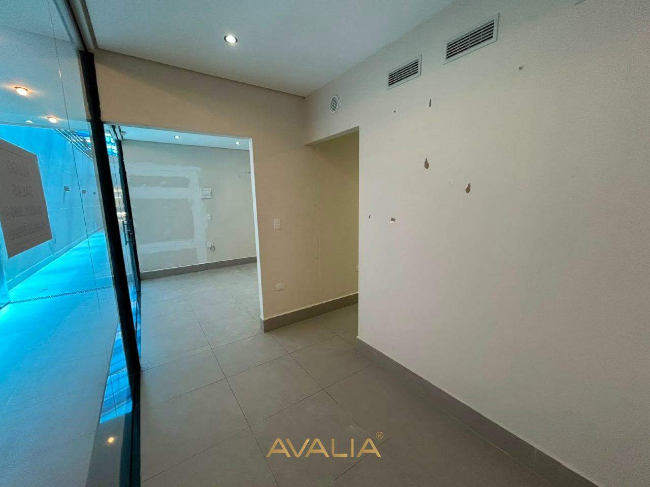Sala Comercial para aluguel no Centro: 