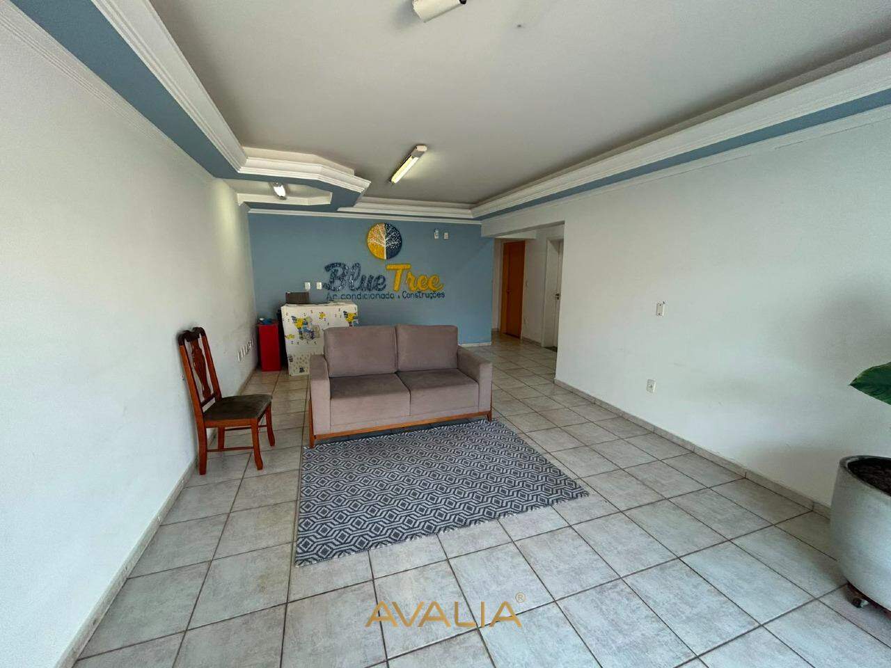 Casa Comercial para aluguel no Centro: 