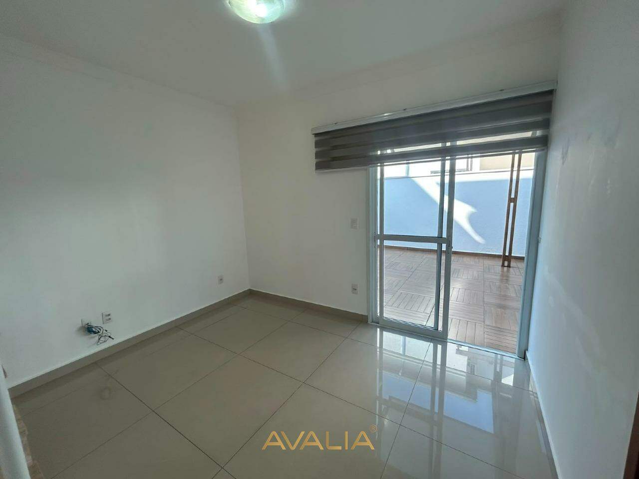 Casa em condomínio para aluguel no Chácara Belvedere: 