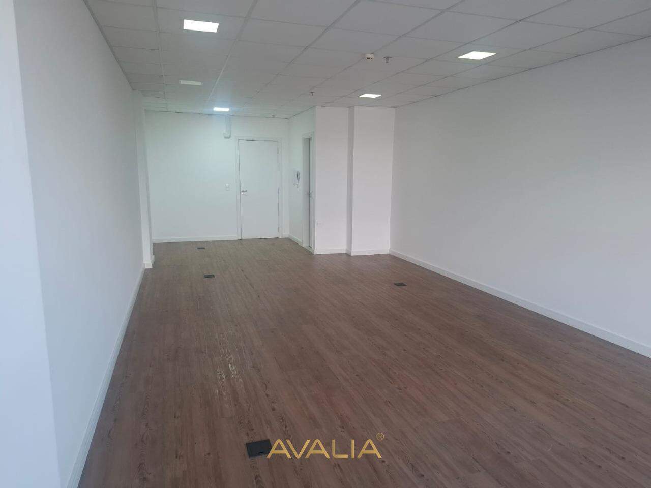 Sala Comercial à venda no Vila Homero: 