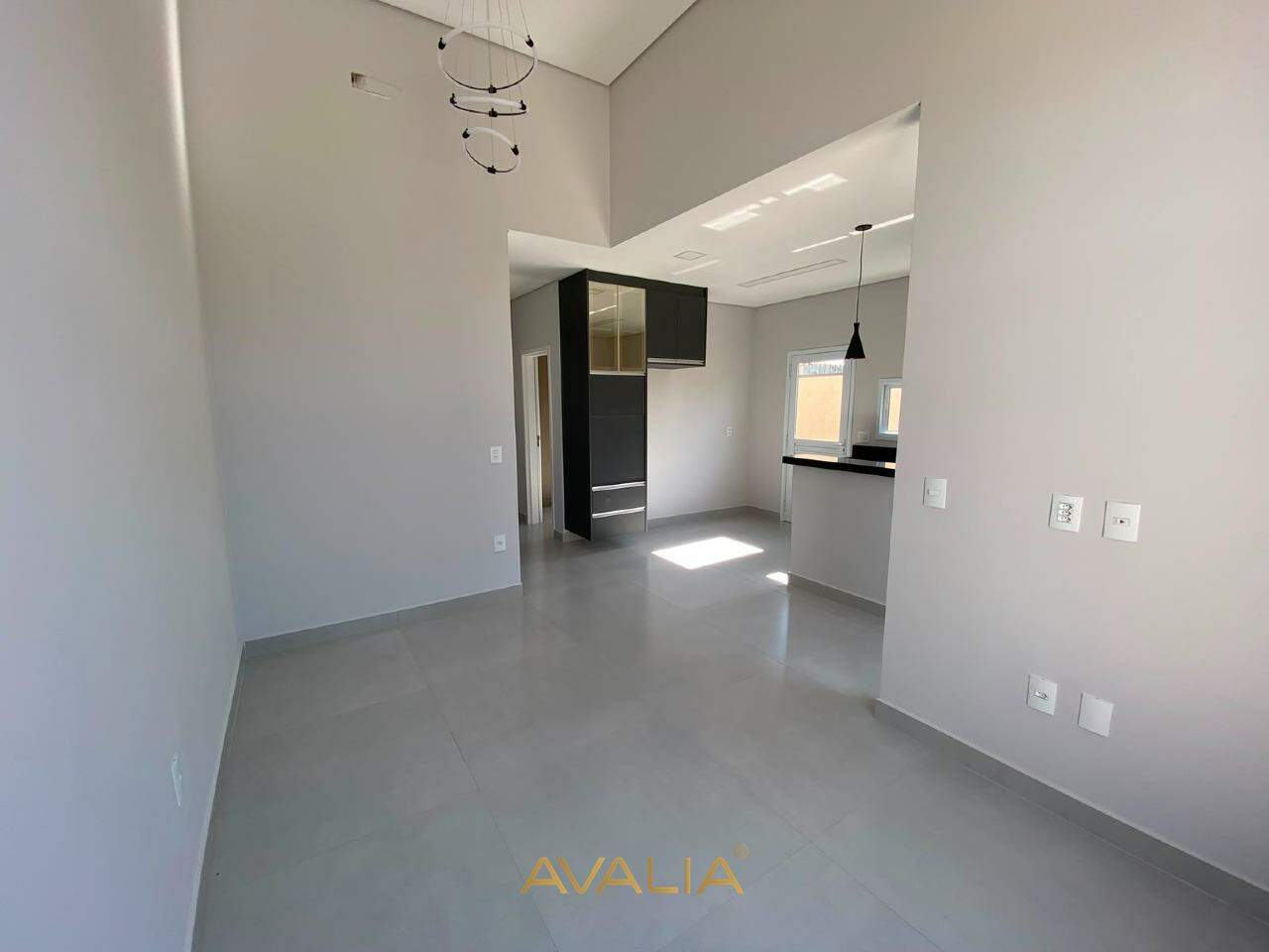 Casa para aluguel no Jardim Casablanca: 