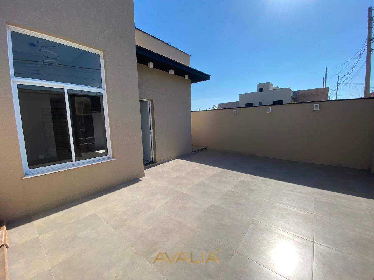 Casa para aluguel no Jardim Casablanca: 