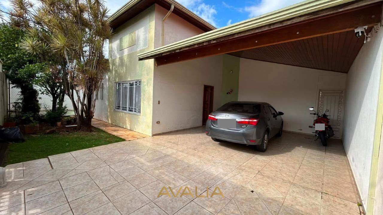 Casa à venda no Jardim Regina: 