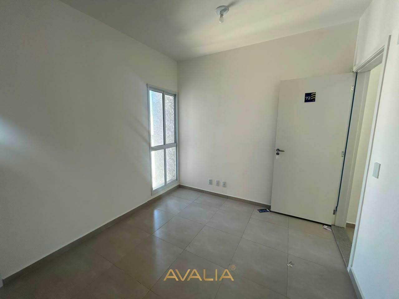 Apartamento para aluguel no Parque Residencial Sabiás: 