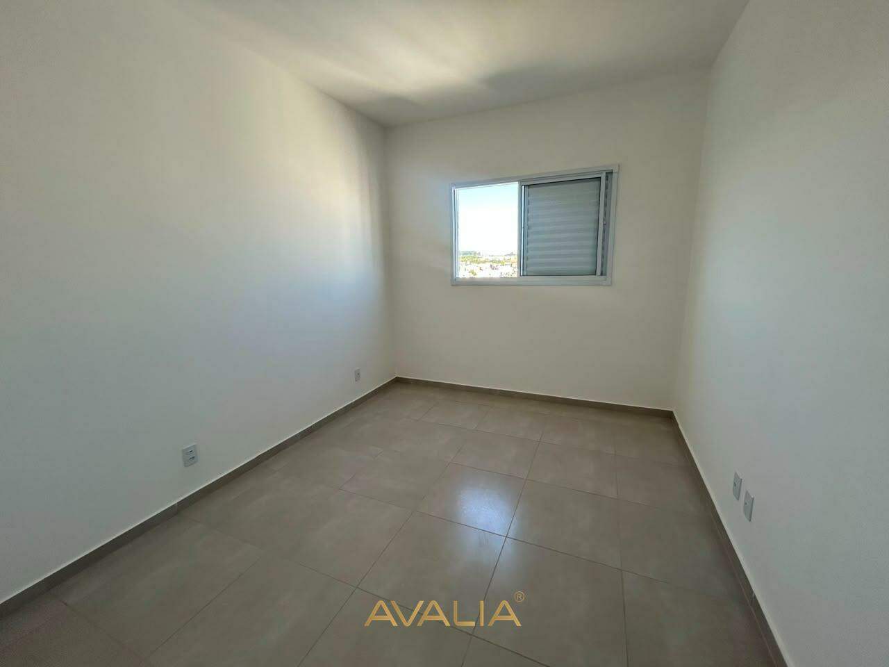 Apartamento para aluguel no Parque Residencial Sabiás: 
