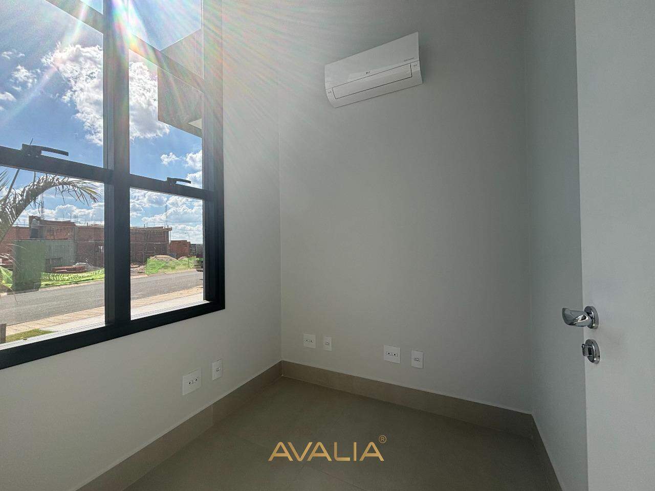 Casa em condomínio à venda no Jardim Residencial Dona Maria Candida: 