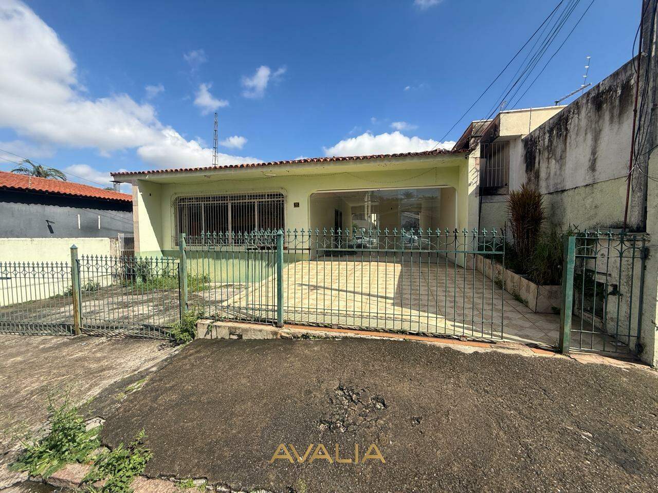 Casa Comercial para aluguel no Centro: 