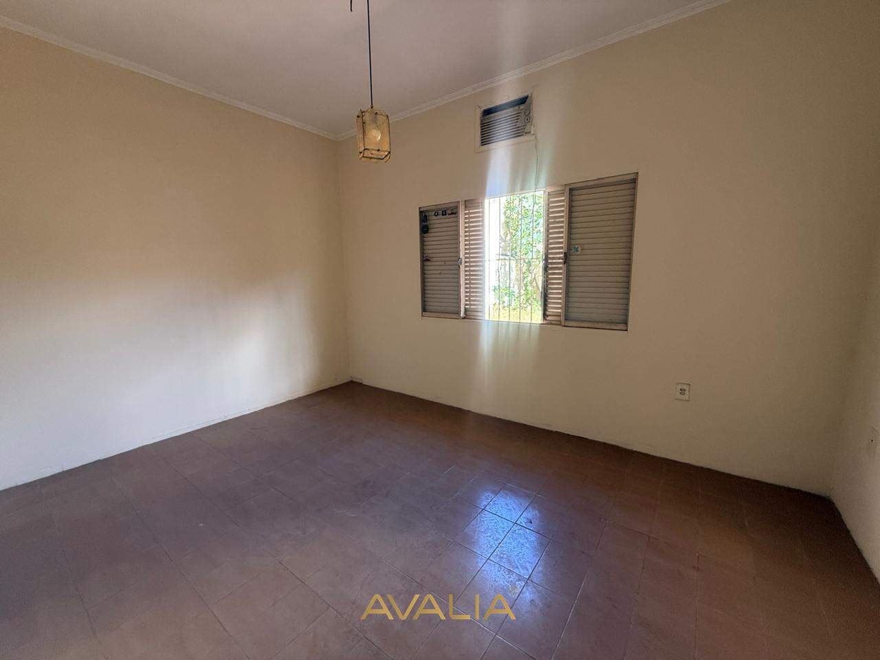 Casa Comercial para aluguel no Centro: 