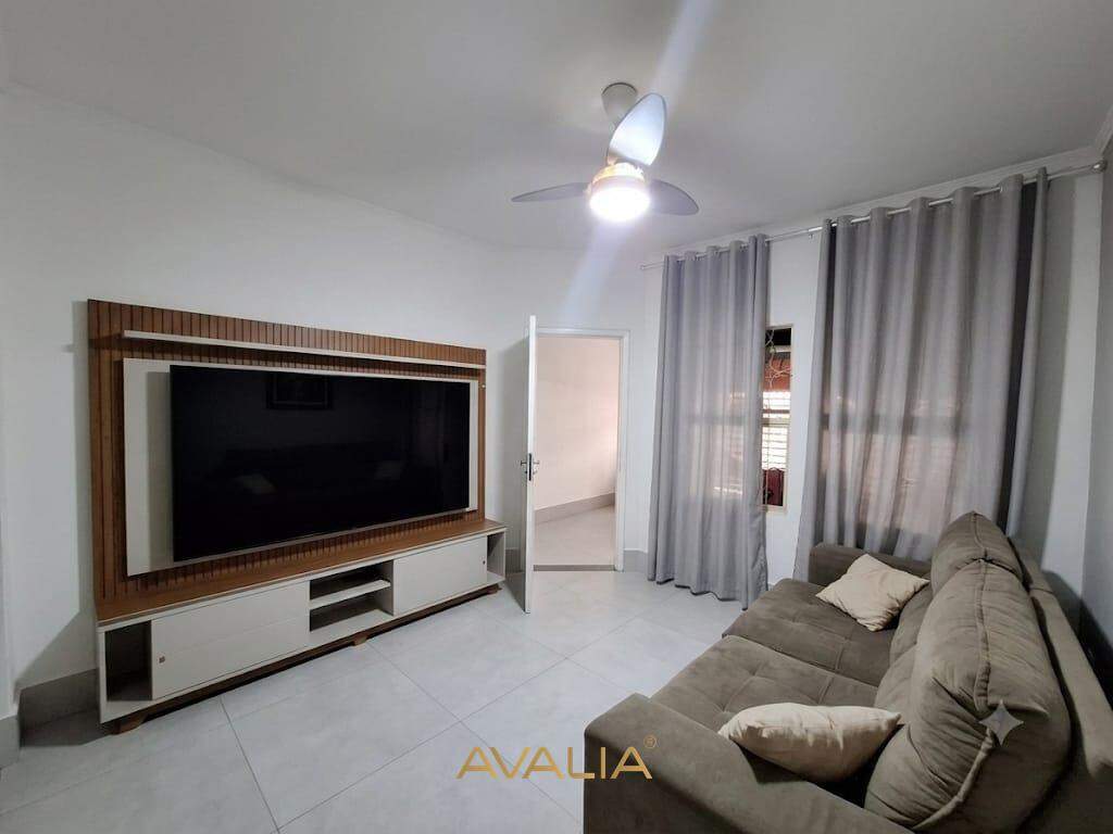 Casa à venda no Jardim Alice: 