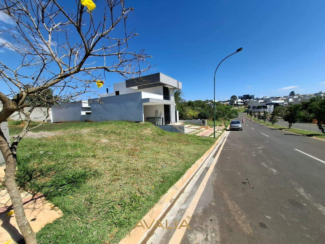 Lote em condomínio à venda no Residencial London Park: 