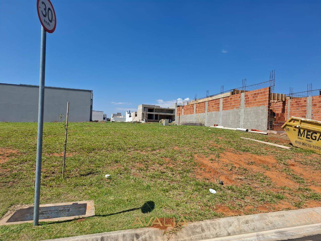 Lote em condomínio à venda no Jardim Residencial Dona Maria Candida: 