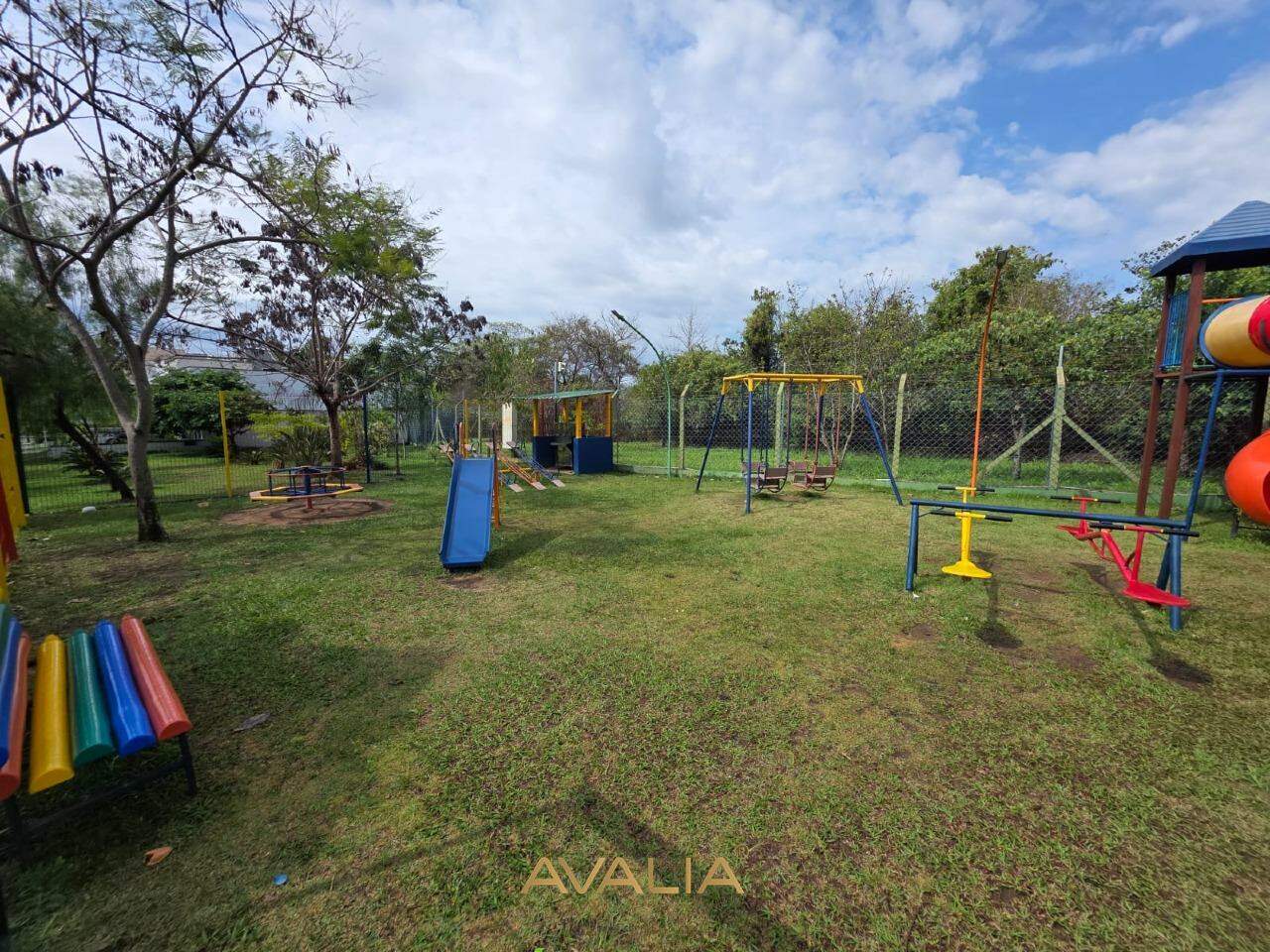 Lote em condomínio à venda no Jardim Park Real: 