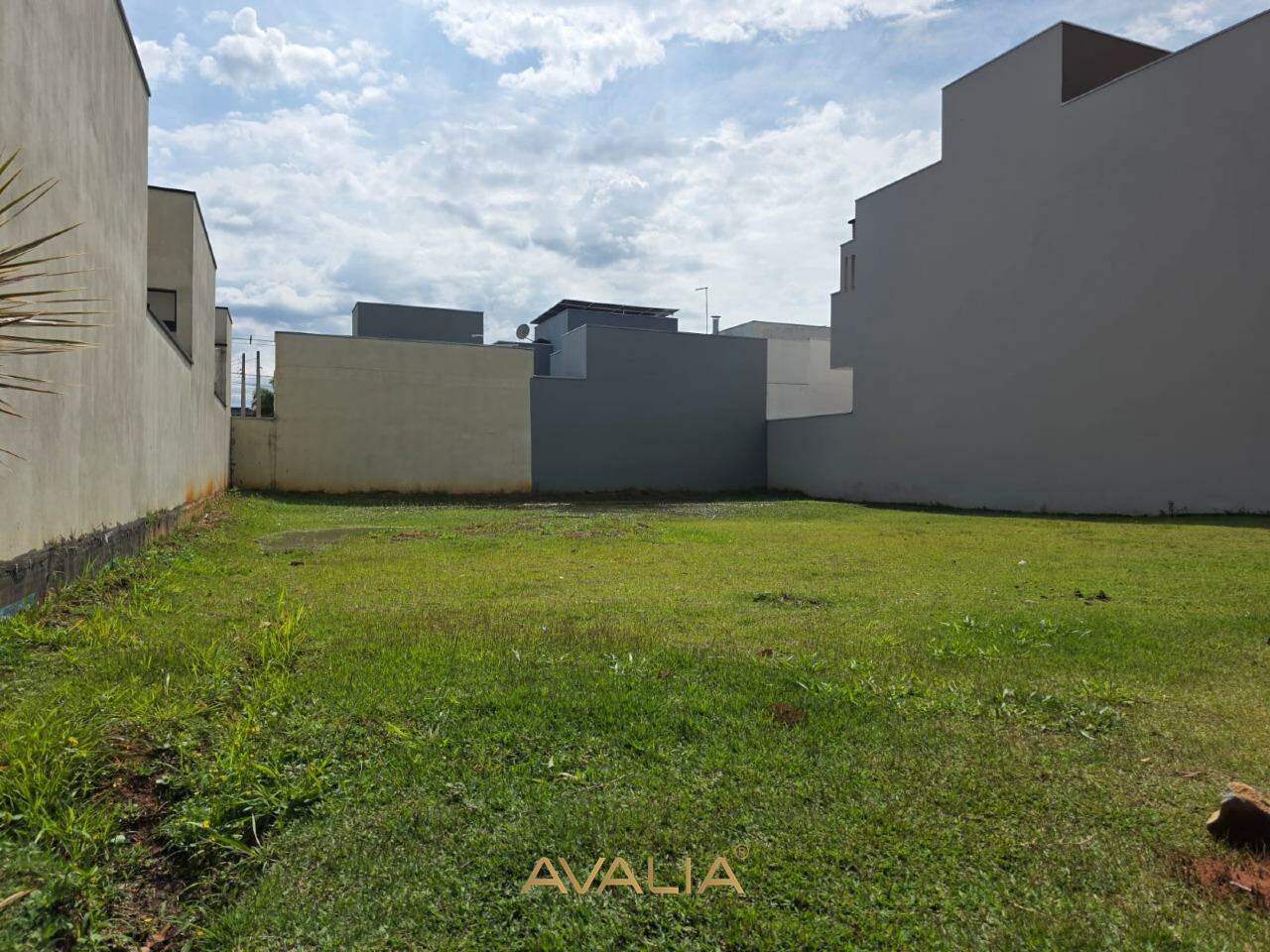 Lote em condomínio à venda no Jardim Park Real: 