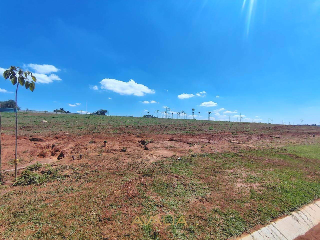 Lote em condomínio à venda no Quinta do Lago: 