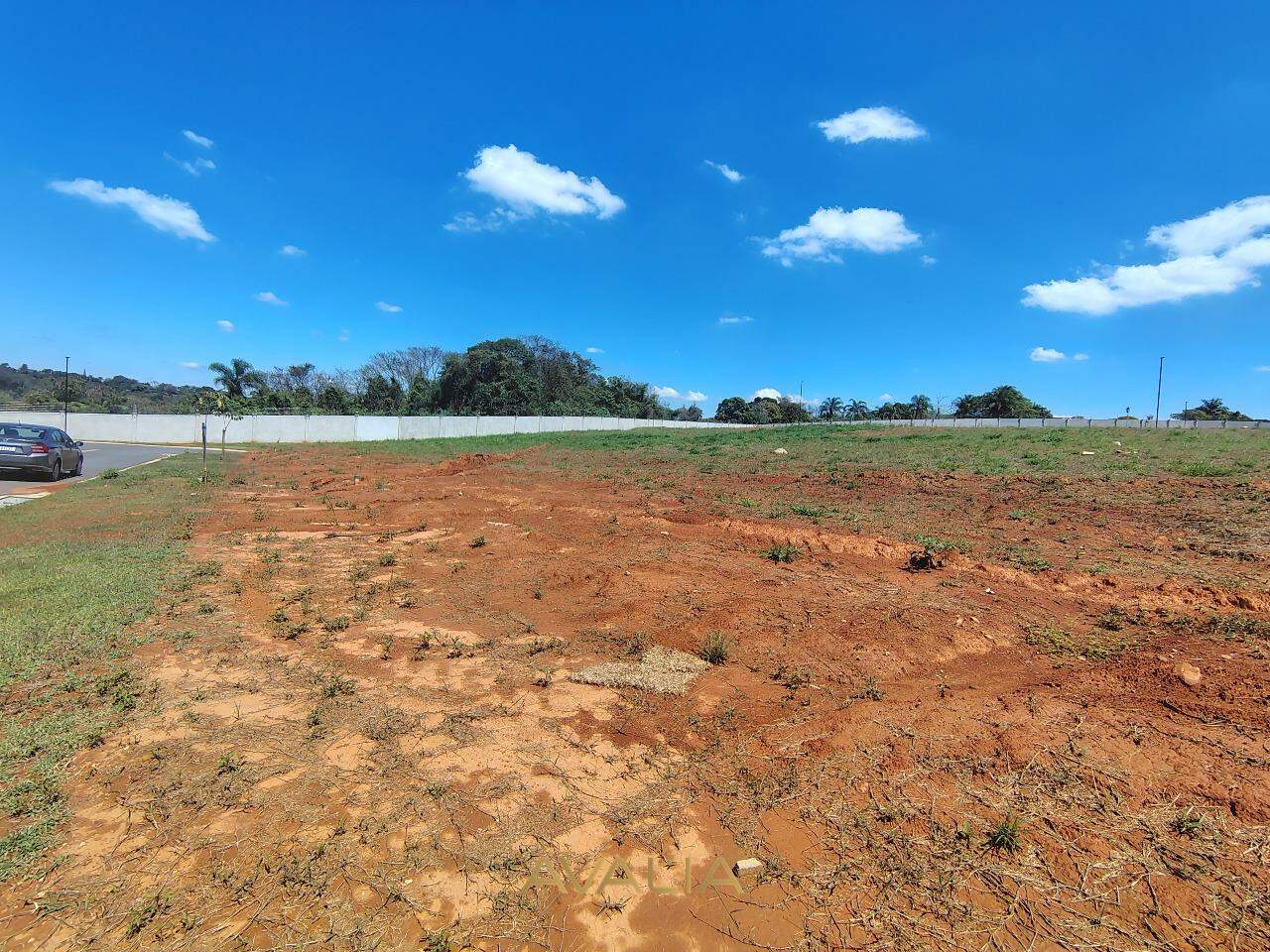 Lote em condomínio à venda no Quinta do Lago: 