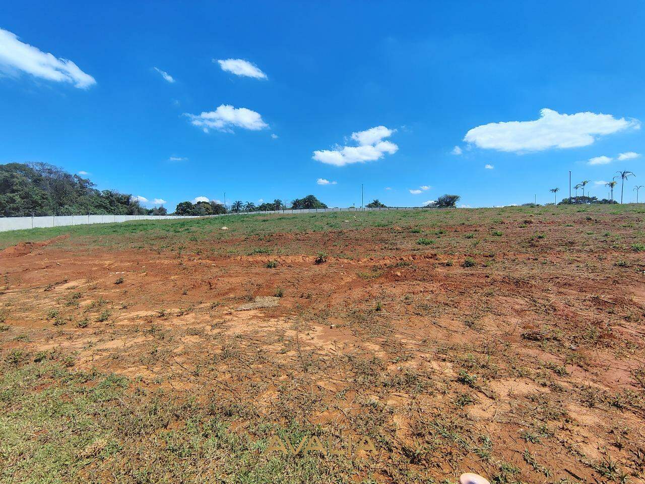 Lote em condomínio à venda no Quinta do Lago: 
