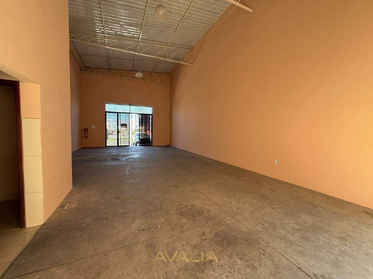 Salão para aluguel no Jardim União: 