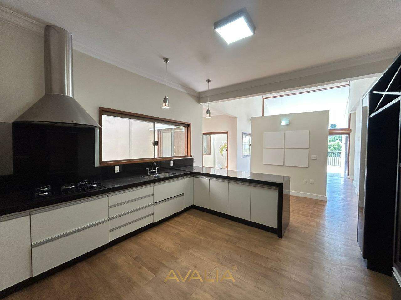 Casa para aluguel no Jardim Esplanada II: 