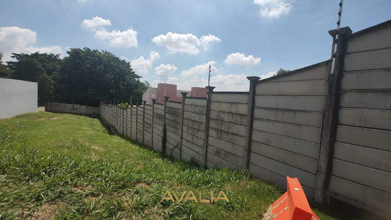 Lote em condomínio à venda no Jardins Di Roma: 