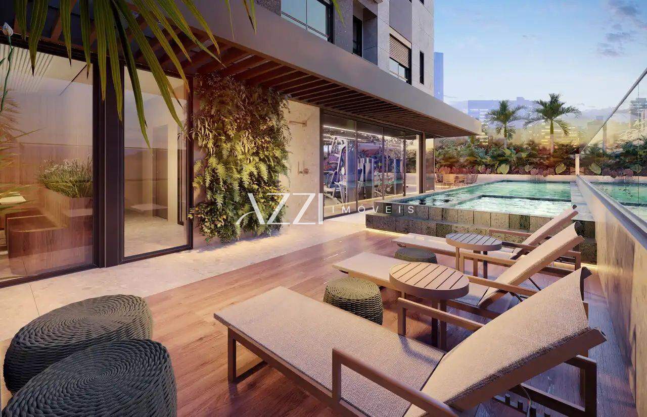 Apartamento à venda no Lourdes: Piscina com Deck