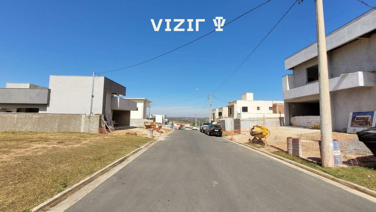 Lote em condomínio à venda no Jardins Bolonha: 