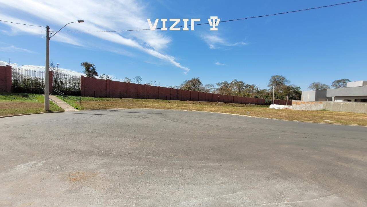 Lote em condomínio à venda no Jardins Bolonha: 