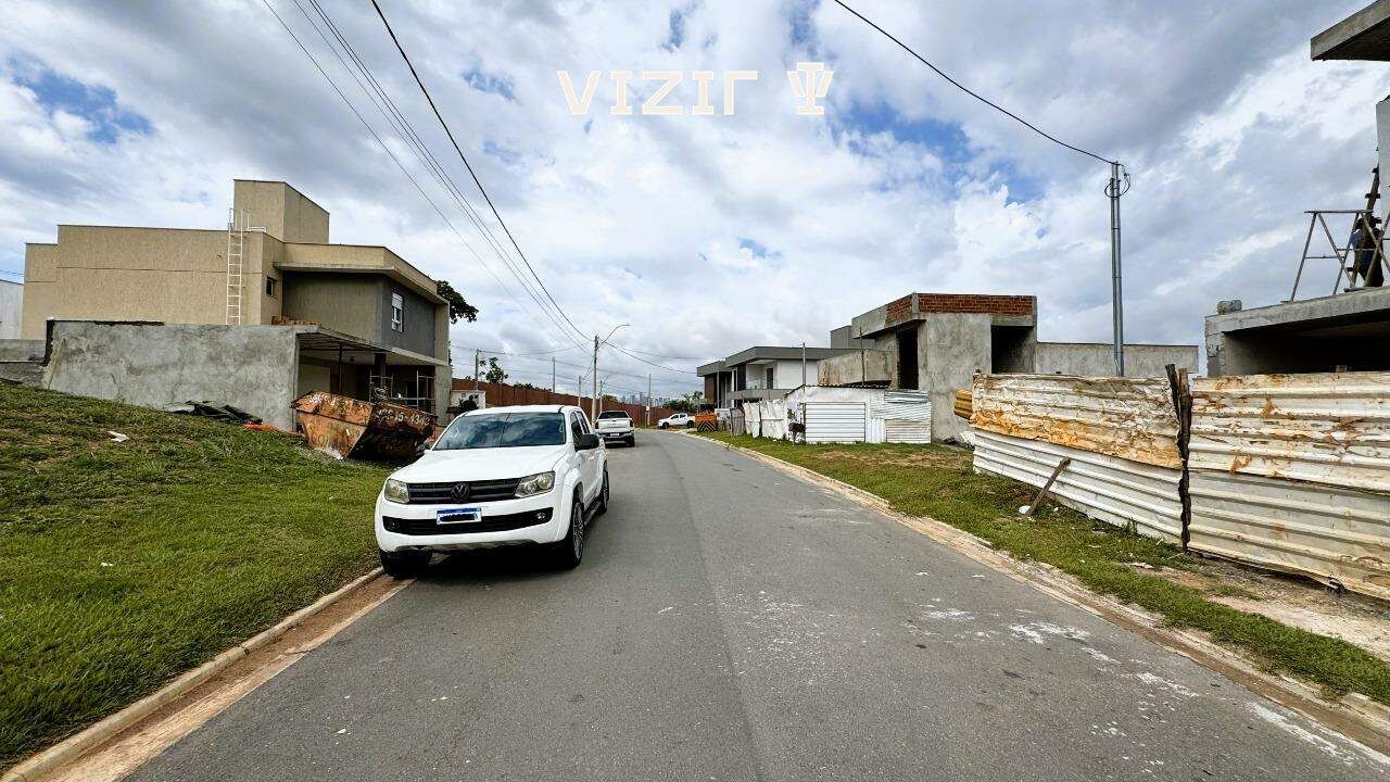 Lote em condomínio à venda no Jardins Porto: 