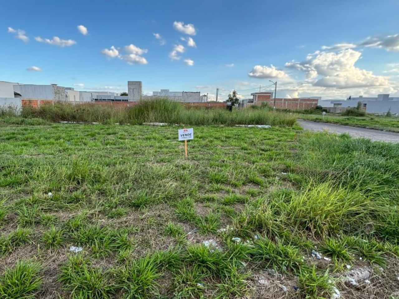 Terreno de Esquina - Alto do Cerrado