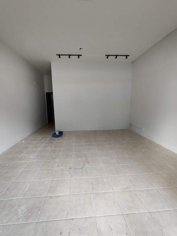 Sala para Locação na Avenida Jk