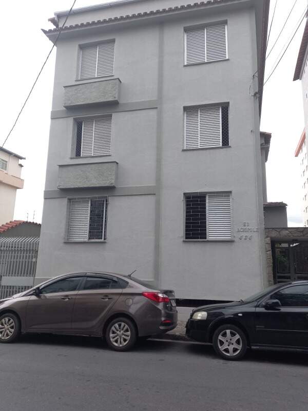 Apartamento para alugar com 3 quartos, 120m² - Foto 1