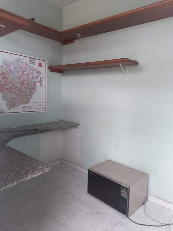 Apartamento para alugar com 3 quartos, 120m² - Foto 13