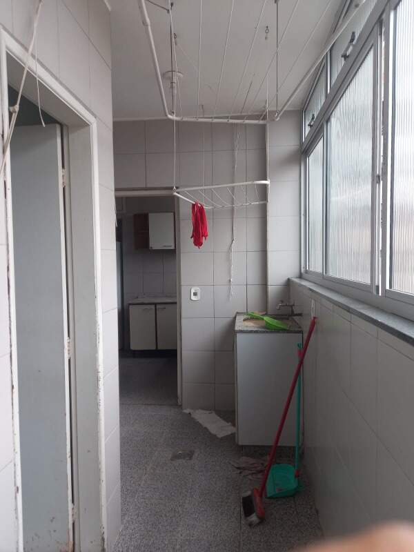 Apartamento para alugar com 3 quartos, 120m² - Foto 7