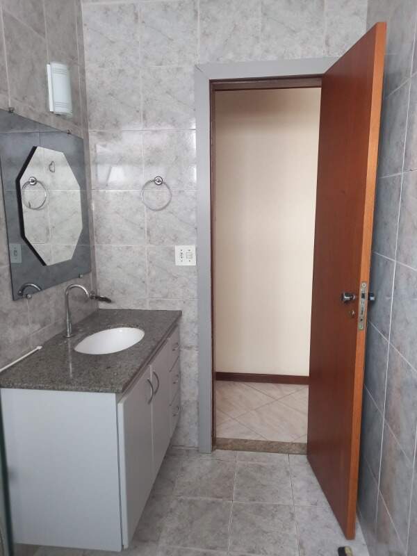 Apartamento para alugar com 3 quartos, 120m² - Foto 10